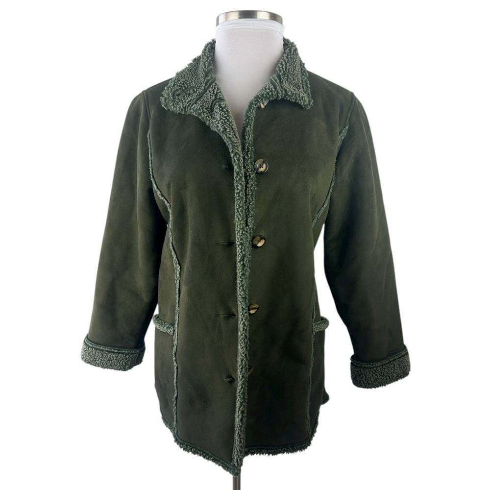 L.L. Bean Womens Medium Sherpa Fleece Lined Green Coat Jacket Button Front - Picture 3 of 14